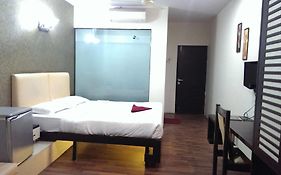 Hotel Enzo International
